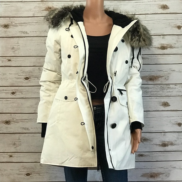 BCBGeneration Jackets & Blazers - New BCBGeneration Faux Fur Snorkel Parka